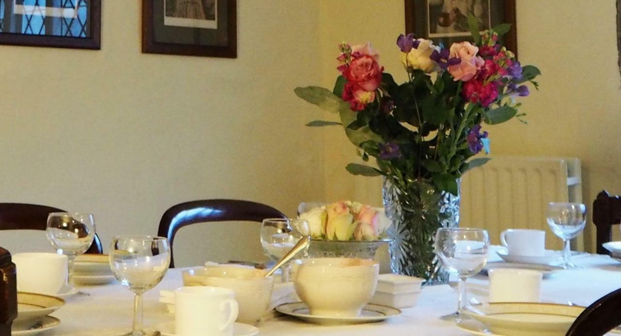 Nightingale Cottage Bed And Breakfast Chichester Extérieur photo